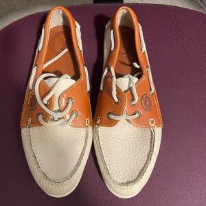Dooney and Burke boat shoes size 7.5